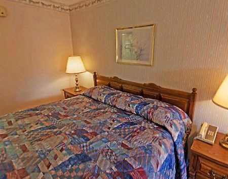 Americas Best Value Inn Belvidere - Rockford Room photo