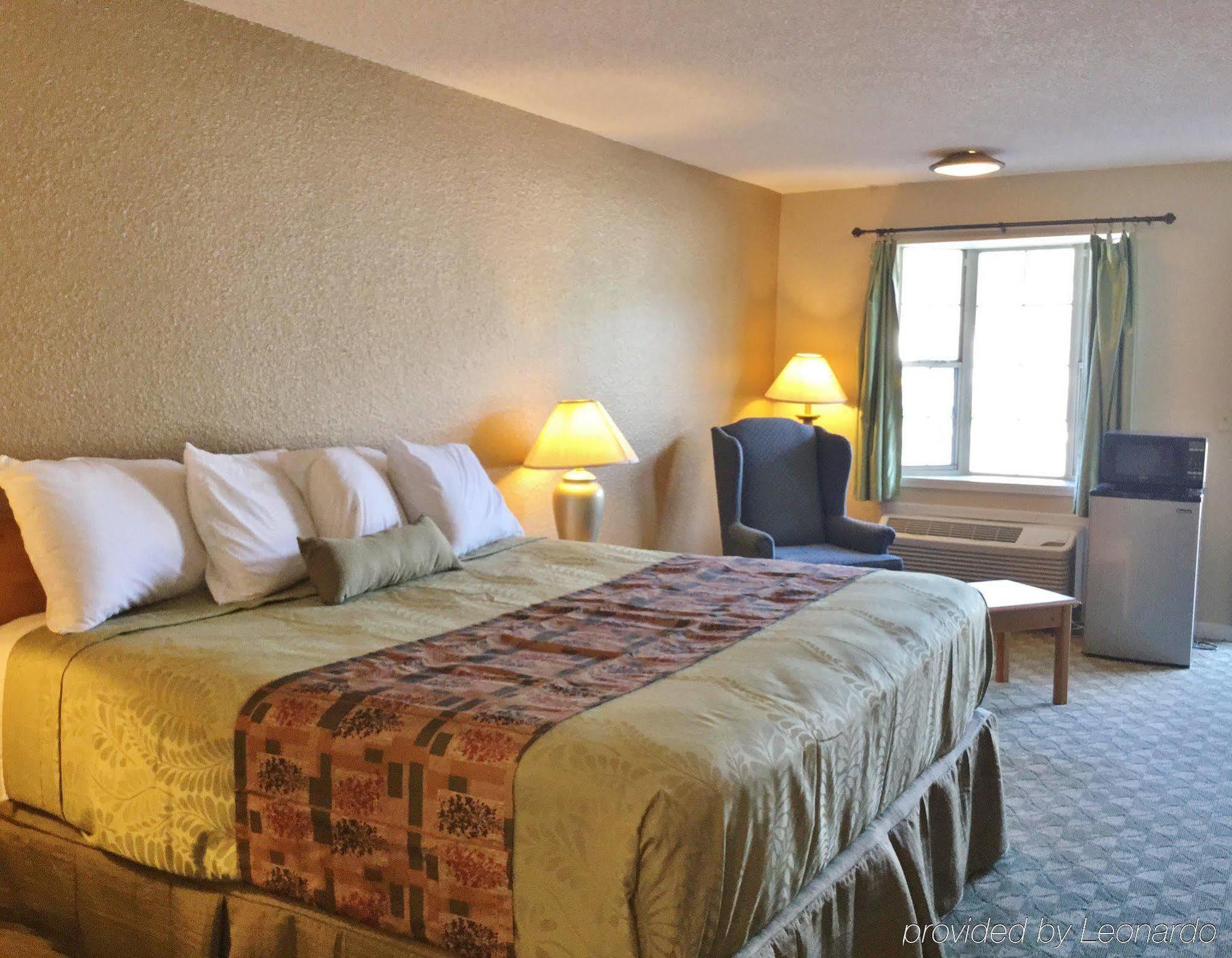 Americas Best Value Inn Belvidere - Rockford Exterior photo