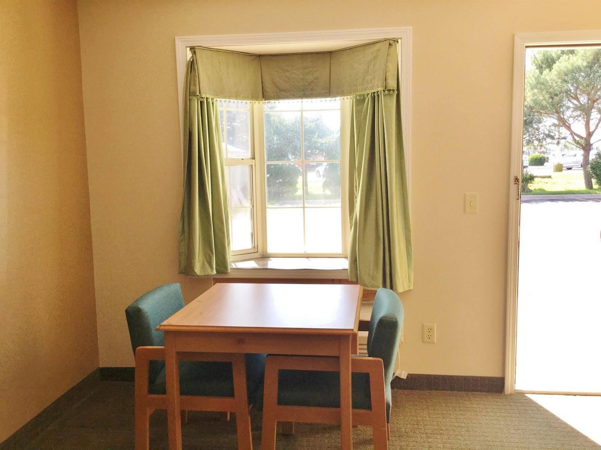 Americas Best Value Inn Belvidere - Rockford Exterior photo